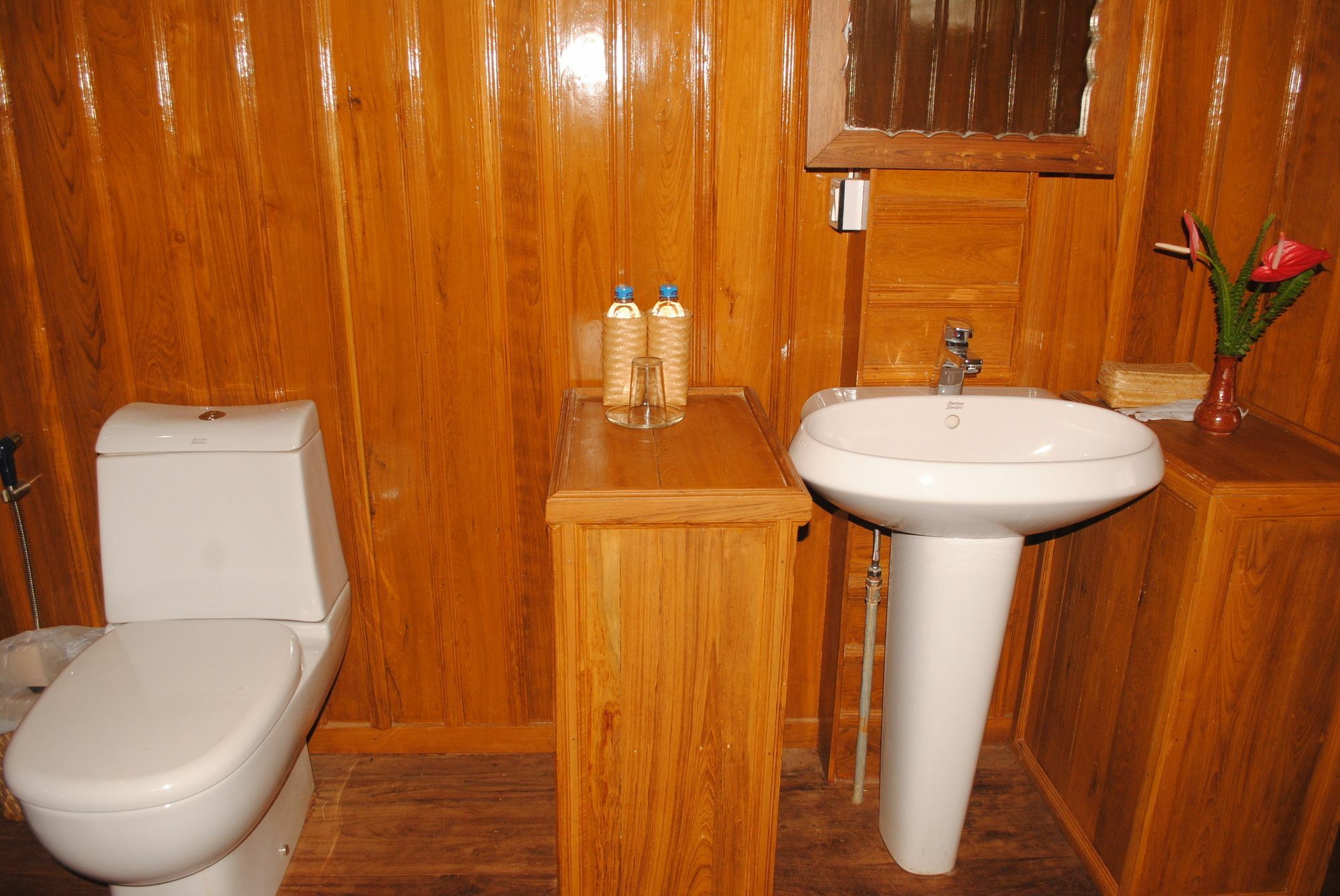 Golden Island Cottages Thale U Hotel Ywama Екстер'єр фото