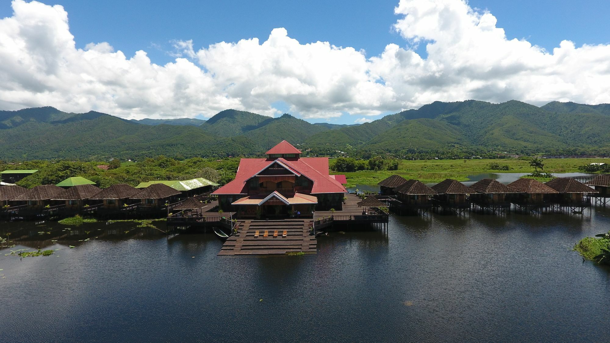 Golden Island Cottages Thale U Hotel Ywama Екстер'єр фото